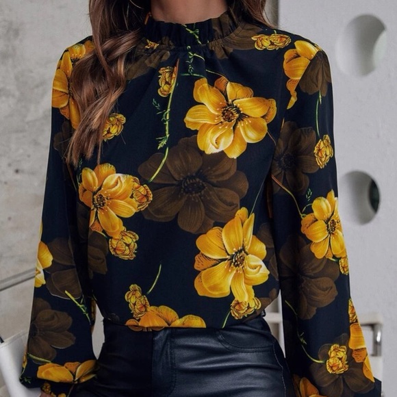 Tops - Black/Yellow Floral Collar Top with Lantern Sleeves in L